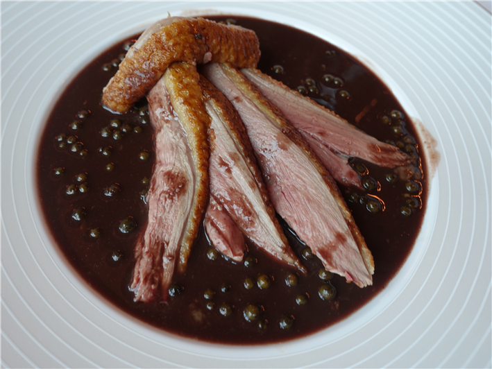 duck with peppercorn sauce